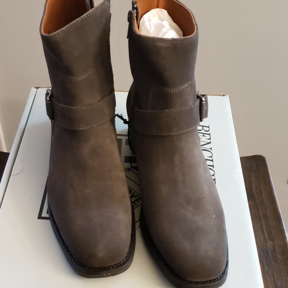 Frye Hannah Engineer Bootie - Picture 4 of 8